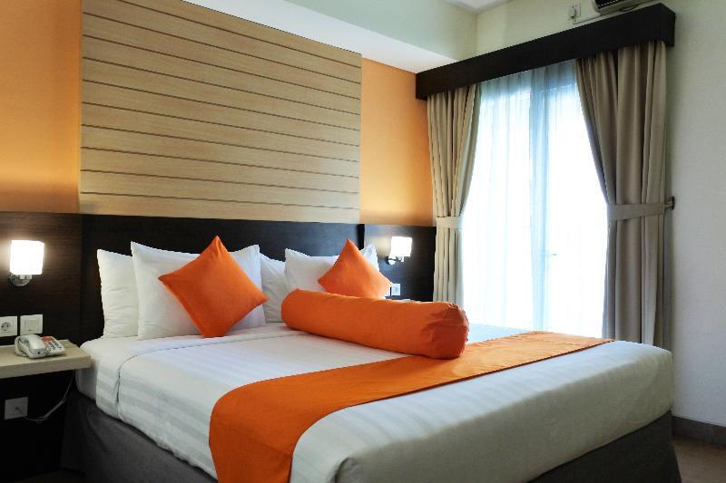 Vega Hotel Gading Serpong Esterno foto